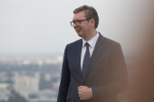 Vučić čestitao Dan Vojske Srbije: Pravite velike korake na putu daljeg napretka