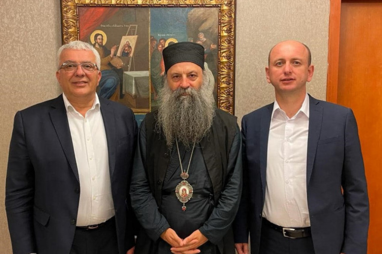 Patrijarh Porfirije na kraju posete Crnoj Gori, zahvalio liderima Demokratskog fronta