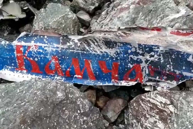Nađena crna kutija aviona koji se srušio kod Kamčatke (FOTO)
