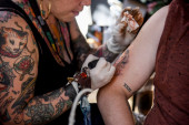 Tatu-majstor otkriva zbog kojih tetovaža ljudi zažale nakon nekoliko godina