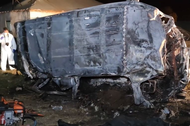 Prevrnuo se autobus sa migrantima u Turskoj: 12 mrtvih i 20 povređenih, spasioci pretražuju olupinu