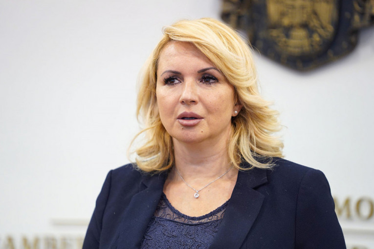 Ministarka Kisić posetila dom za decu u Subotici posle anonimne prijave