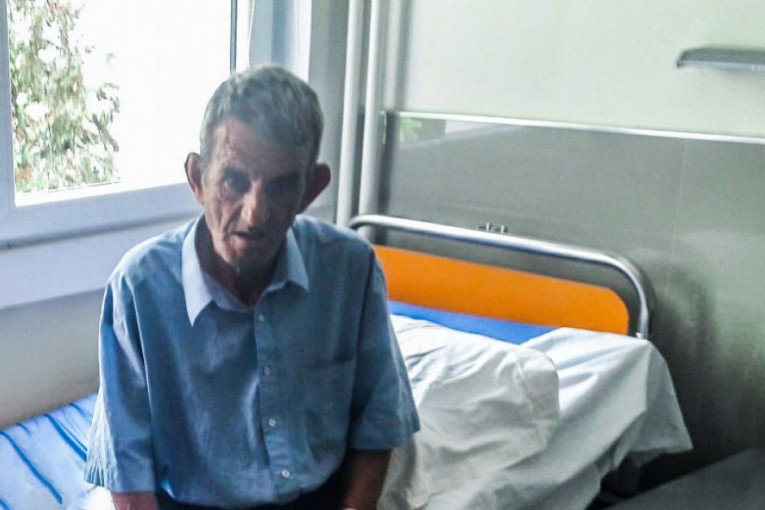 Ranko Bacić (67) ima povrede na glavi, licu i leđima: Srbina napala četvorica albanskih ekstremista
