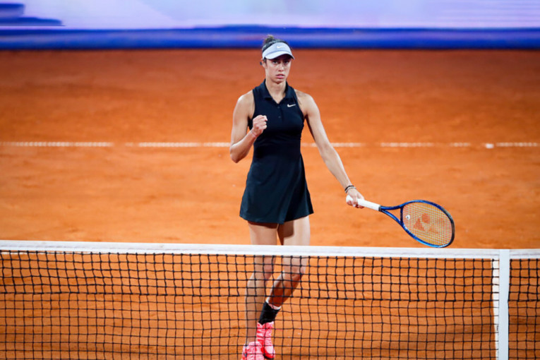 Bez izgubljenog seta: Popravila dan srpskim teniserkama, Olga je u četvrtfinalu