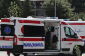 Udes na Pančevačkom putu: Sudarila se dva kamiona i automobil, jedna osoba povređena