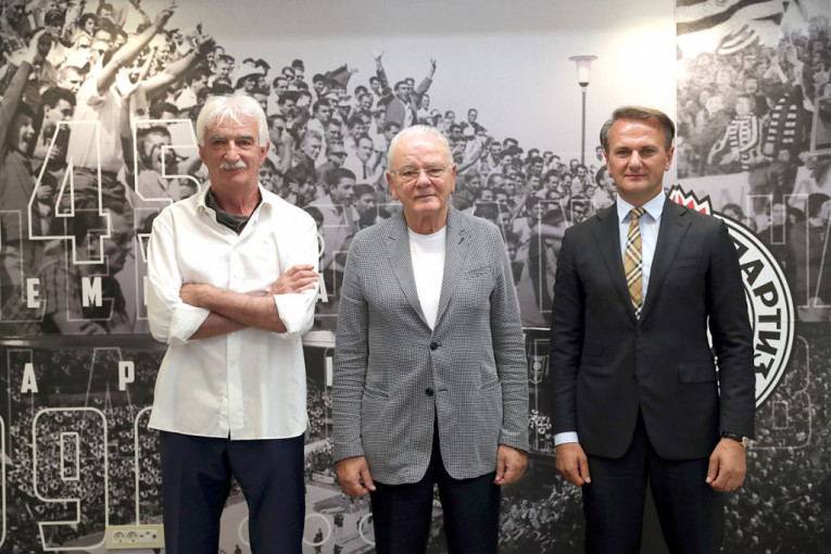 Partizan je porodica: Osnovana fondacija za pomoć bivšim igračima, Kića i Duda na čelu organizacije