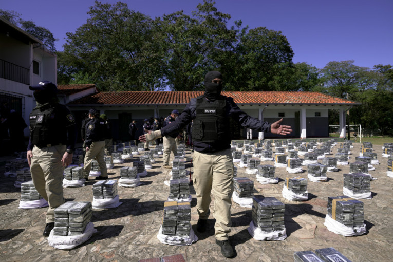 Najveća zaplena droge u istoriji Paragvaja: Više od 3,4 tone kokaina našli u skladištu za šećer