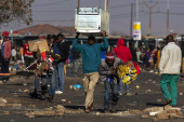 Šta je ostalo posle sedmice anarhije: Ko je kriv za razaranje Južnoafričke Republike i može li narod da odahne