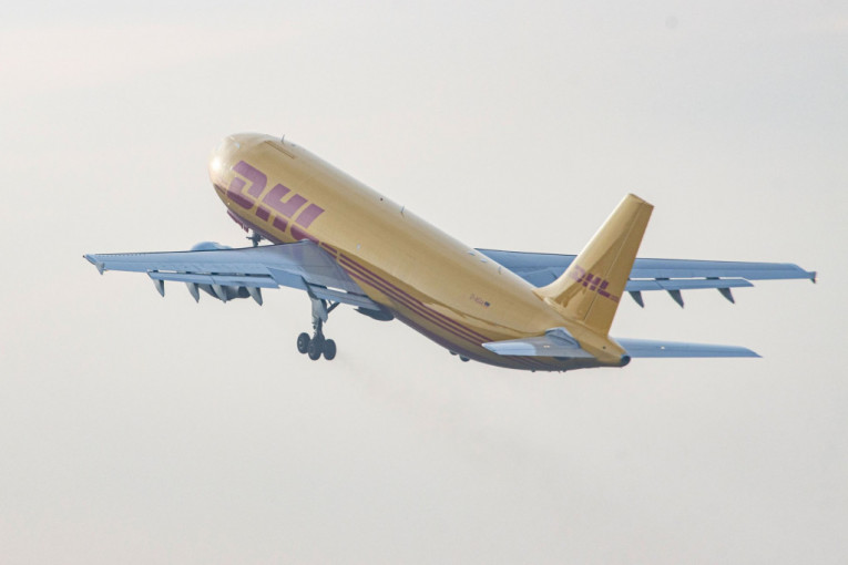 Let na baterije: DHL kupuje električne kargo avione od startapa Evijejšen