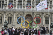 Od danas se spremamo za Pariz: Olimpijska zastava stigla u prestonicu Francuske