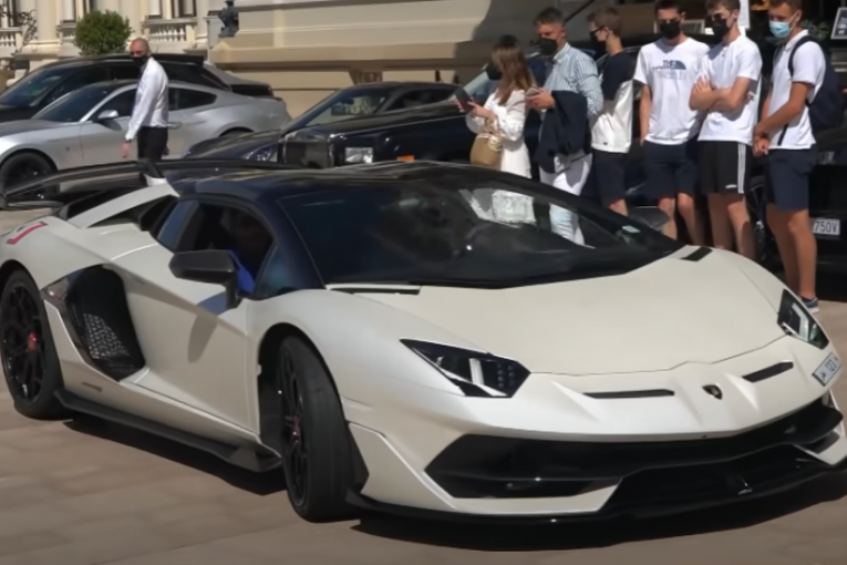 Vlasnik ovog automobila je za jedan detalj na autu izdvojio basnoslovnih 10 miliona evra (VIDEO)