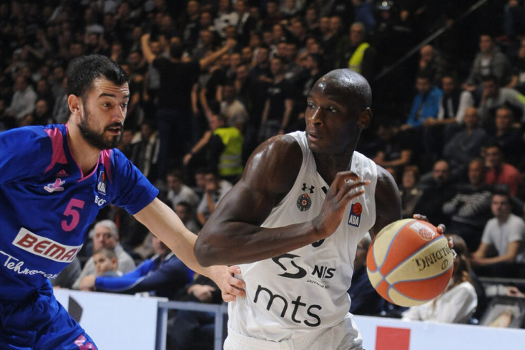 Sada protiv Partizana: Nekadašnji košarkaš crno-belih potpisao za sadašnjeg rivala u Evrokupu