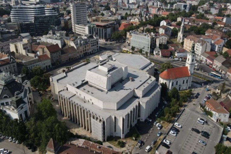 Kulturom do nacionalne slobode Srba: Pogledajte vodič kroz novosadska pozorišta