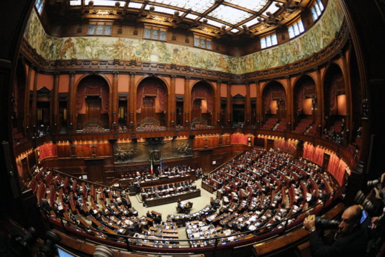 Skandal u italijanskom parlamentu: Ministar veličao fašizam, ostali traže hitnu ostavku
