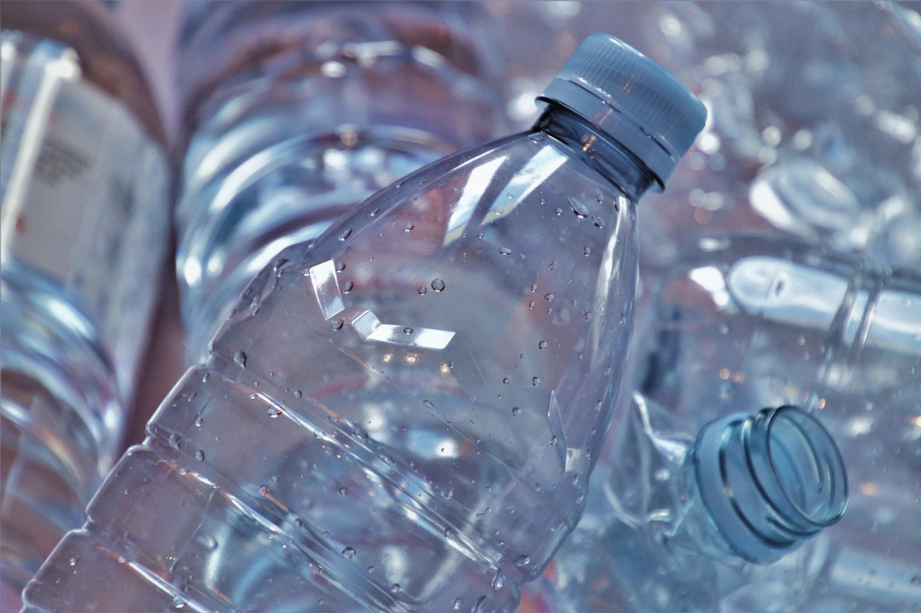 Prihvaćena inicijativa: Evropljanima će se plaćati vraćanje plastičnih flaša?