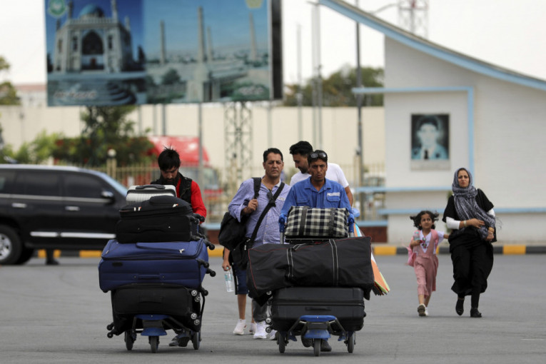 Avganistanci stižu na Kosmet: Vlada u Prištini odobrila azil za izbeglice