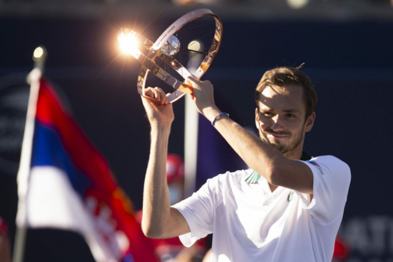 Medvedev osvojio Toronto i opasno zapretio Novaku