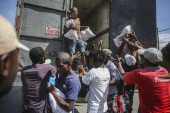Haos na Haitiju: Broj žrtava zemljotresa prešao 2.200, bande otimaju kamione za pomoć