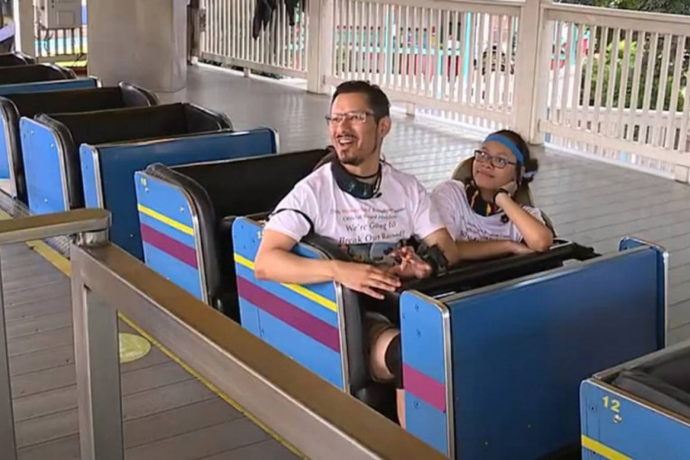 Tata i ćerka oborili rekord bez posledica: 75 uzastopnih vožnji u zabavnom parku