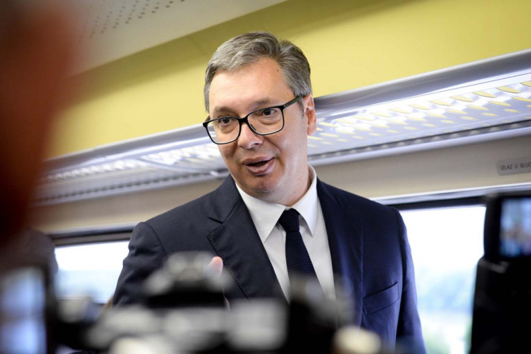 Predsednik Vučić se oglasio na ličnom Instagramu: Važna poruka za sve građane Srbije (VIDEO)