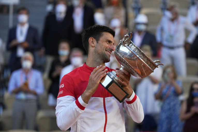 Saradnja nastavljena: Novak bogatiji za 40.000.000 evra