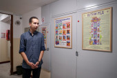 Kako je Viktor (19) preporodio zgradu: Ugostio nas je najmlađi upravnik u Beogradu (FOTO)
