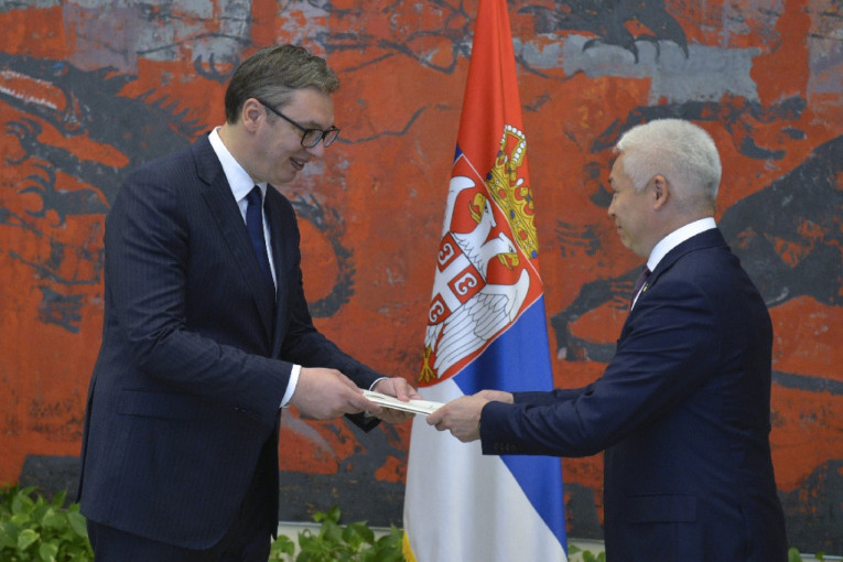 U Srbiju stigli novi ambasadori Kazahstana, Indije i Azerbejdžana: Predsednik primio akreditivna pisma (FOTO)