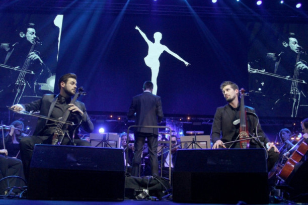 Tri nove vrhunske obrade “2Cellos”: Bitlsi i Ed Širan na violončelu (VIDEO)