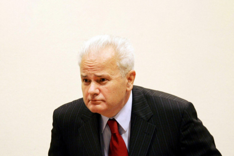 Bio na čelu Srbije kada je ceo Zapad bio protiv nas: Na današnji dan preminuo Slobodan Milošević