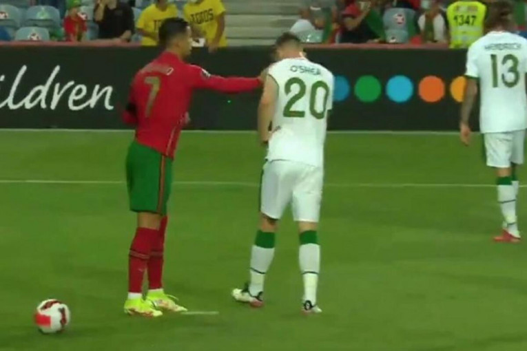 Ronaldo izgubio pravo da kuka za golom na Marakani! VAR ga pomiliovao i teško oštetio Irce (VIDEO)
