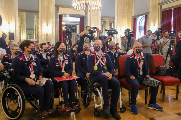 Radojičić dočekao učesnike igara u Tokiju: Paraolimpijci su naši heroji, ponos Beograda i Srbije