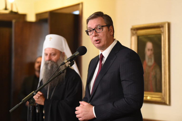 Vučić posle sastanka sa patrijarhom: Dižemo veliki memorijalni kompleks za žrtve Jasenovca, Srbija se ne stidi svojih žrtava (FOTO)