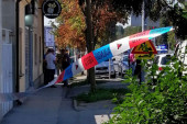 Pozadina krvavog obračuna zbog stana u Zemunu: Obliven krvlju izašao na ulicu, supruga dozivala u pomoć (VIDEO)