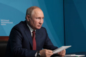 Jedinstvena Rusija ubedljivo vodi: I posle Putina - Putin