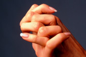 Dužina prstiju otkriva da li je žena sklona preljubi