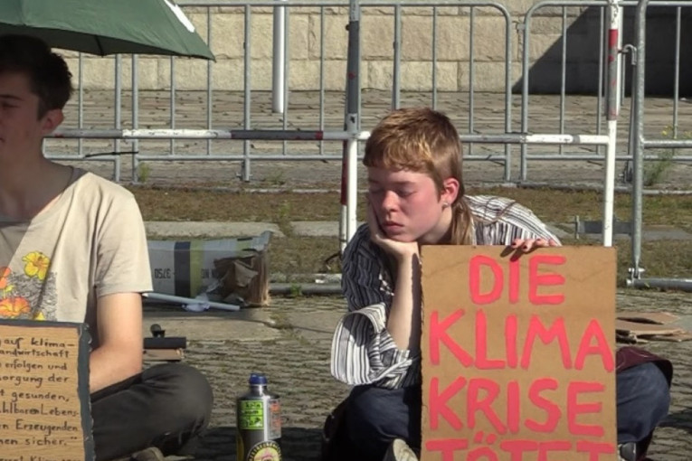 Klimatska kriza ubija: Aktivisti u Berlinu štrajkuju glađu već dve nedelje