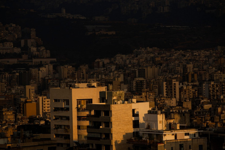 Liban bio u mraku: Nakon što se vratila struja, odobren i kredit za raspisivanje tendera za uvoz goriva