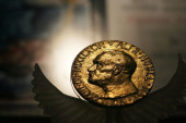 Bliži se dodela Nobela za književnost: Među favoritima na kladionicama najveća svetska imena i jedna Hrvatica (FOTO)