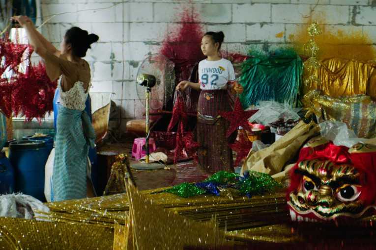 Kina između komunističke tradicije i sna o uspehu: Filmom "Srećna Nova, Jivu" počeo festival "Sedam veličanstvenih"