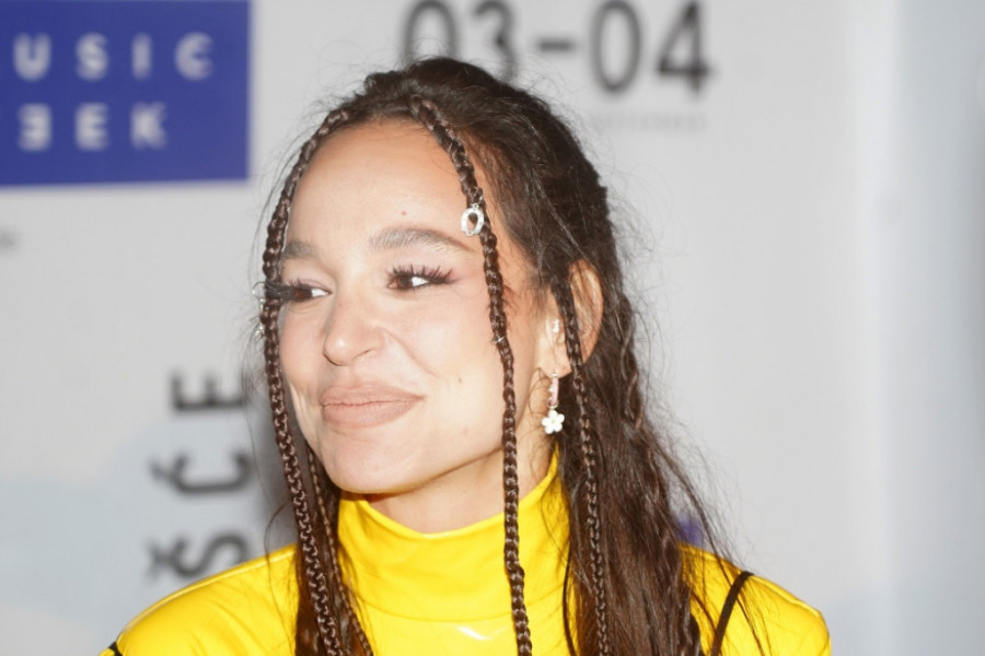 Pevač uskoro i šesti put postaje otac: Čestitike se samo nižu! (FOTO)