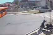Najnoviji snimak iz Zemuna: Otkriva nove detalje saobraćajne nesreće, izbegnuta tragedija (VIDEO)