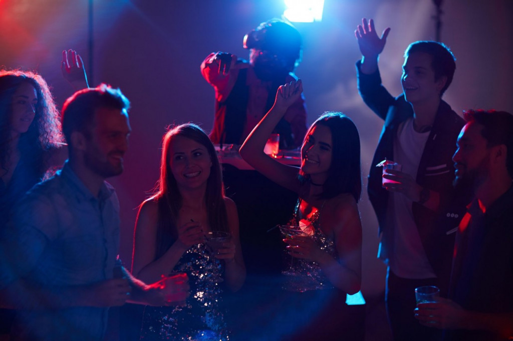 Matursko veče pod znakom pitanja: Srednjoškolci ostaju bez najlepše noći?!