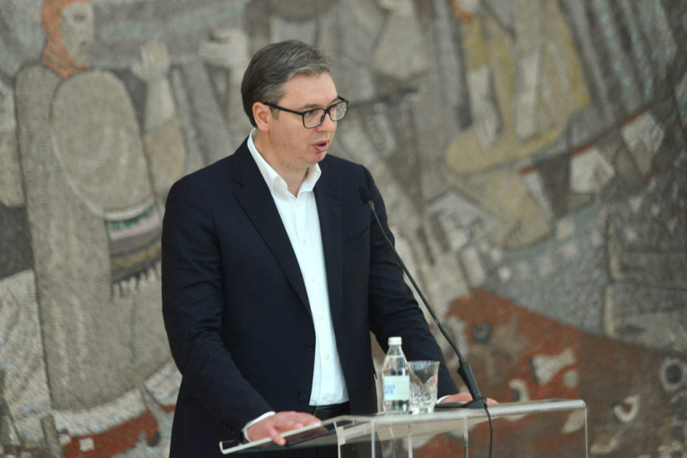 Vučić podnosi protivtužbu! Oglasio se advokat predsednika Srbije