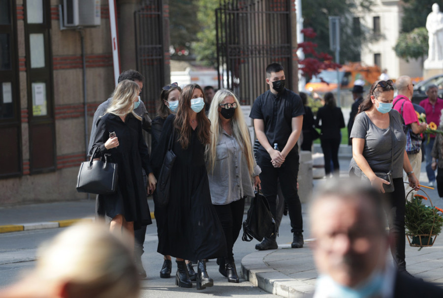 Sahrana Nenada Nenadovića: Oproštaj od glumca koga ćemo pamtiti po osmehu (FOTO/VIDEO)