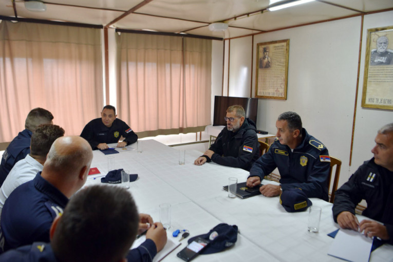 Ministar Vulin u kopnenoj zoni: Nasilje nad Srbima neprihvatljivo, "martovski pogrom“ se više nikada neće ponoviti (FOTO)