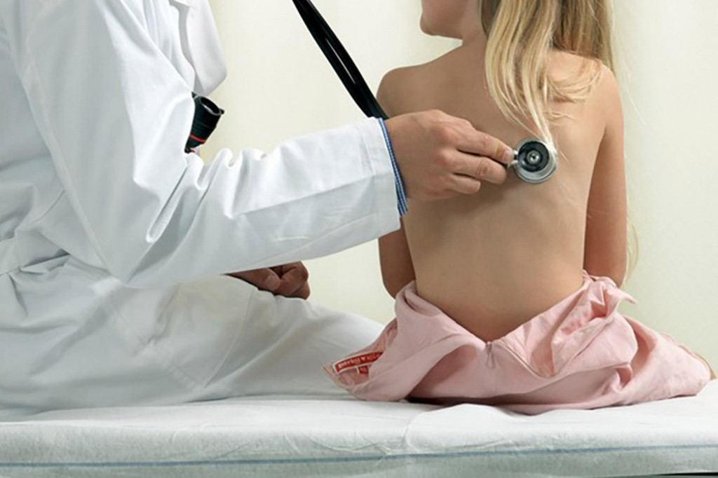 Vakcina jedini put borbe: "Kliničke slike kod zaražene dece teže nego ranije"