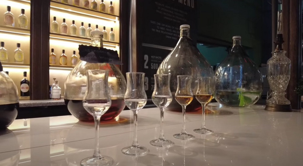 Cene niske, a rakija odlična: Kanađanke živele mesec dana u Beogradu, prestonica ih oduševila! (VIDEO)