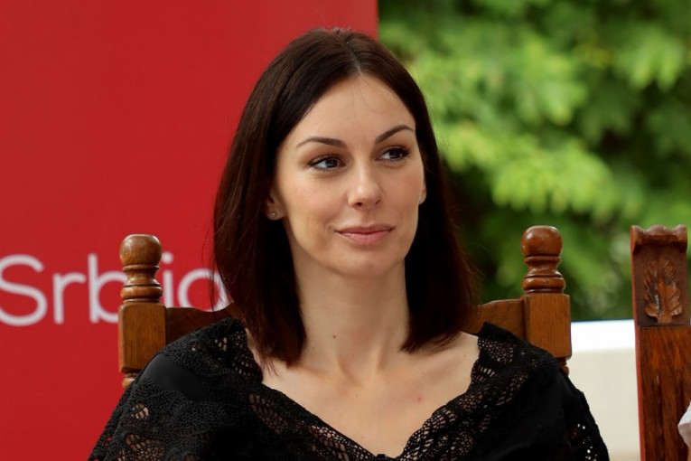 Sloboda Mićalović se potpuno oporavila od korone: Glumica se konačno vratila onome što najviše voli (FOTO)