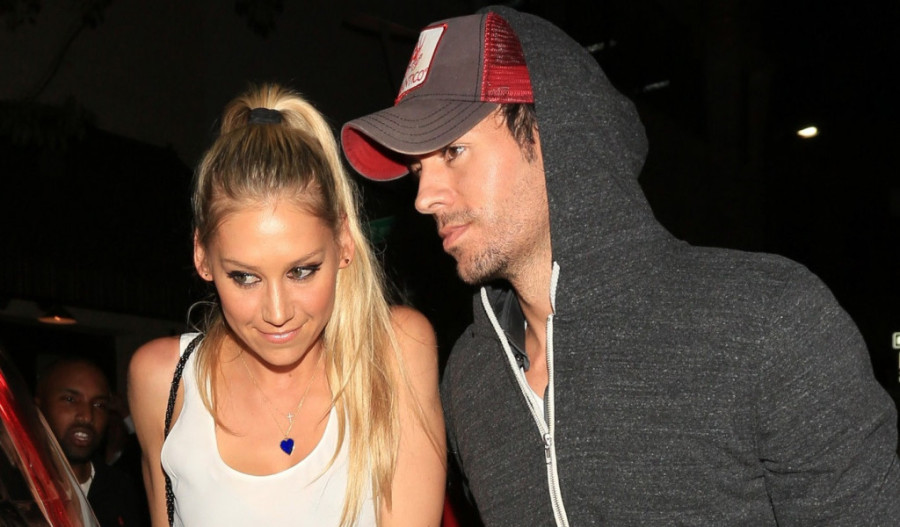 Enrike Iglesijas i Ana Kurnjikova su zajedno dve decenije: Nikada se nisu venčali, a ovako je počela njihova ljubav