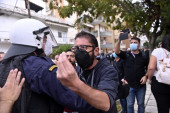 Letelo kamenje, reagovali i specijalci: U neredima u Grčkoj uhapšeno 38 osoba (FOTO)